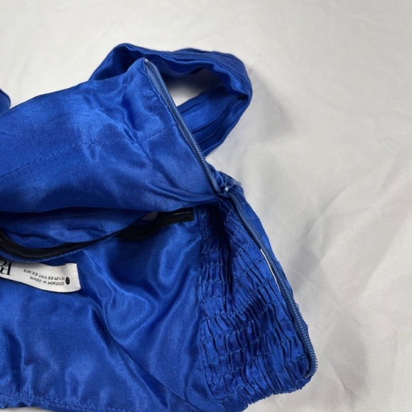 ZARA Royal BLUE Cut Out Draped Top XS
Women's Crop Tank Satin - Picture 4 of 7